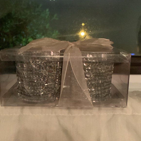 NEW candle set & 2 candle stick - Picture 12 of 15